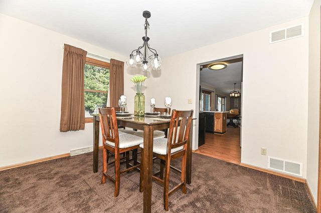 9140 Morgan COURT, Franksville, WI 53126