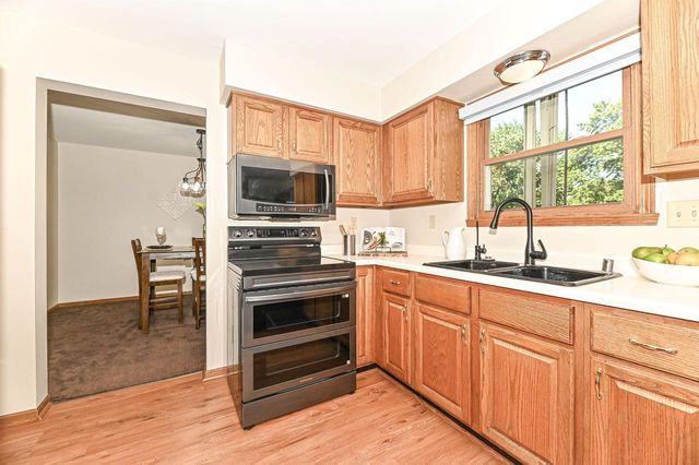 9140 Morgan COURT, Franksville, WI 53126