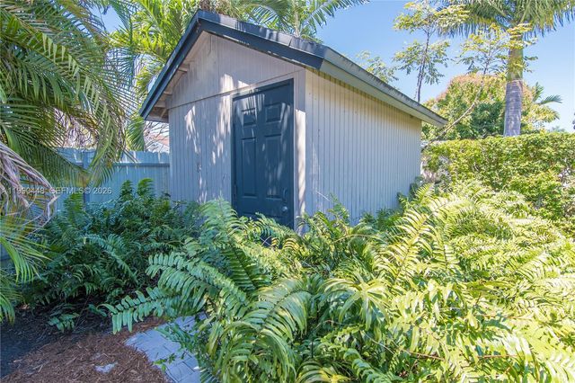 11810 SW 121st Ave, Miami, FL 33186