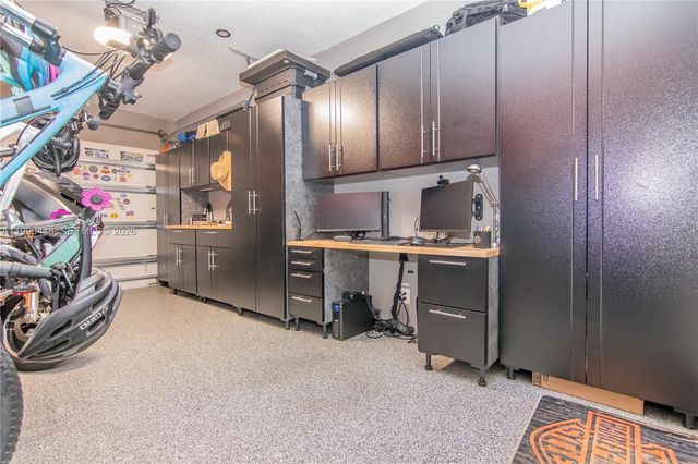 11810 SW 121st Ave, Miami, FL 33186