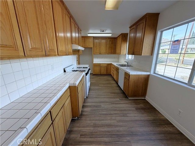 5570 Argyle Avenue, San Bernardino, CA 92404