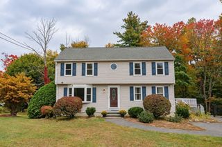 33 Summer St, Tyngsborough, MA 01879