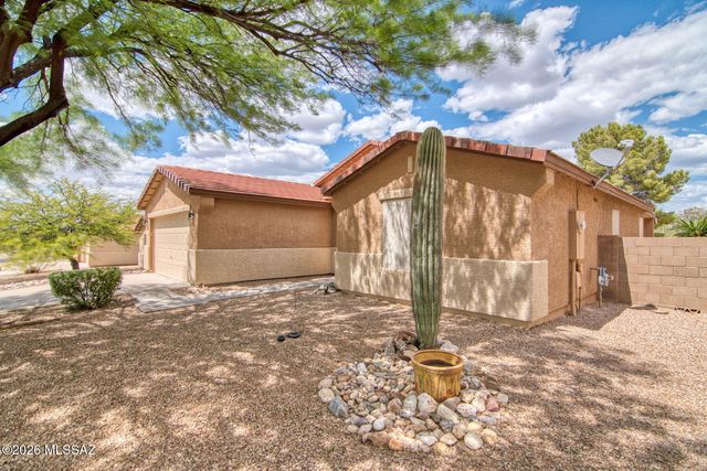 535 E Sterling Canyon Drive, Vail, AZ 85641