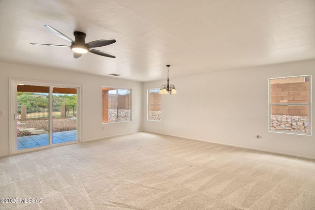 535 E Sterling Canyon Drive, Vail, AZ 85641
