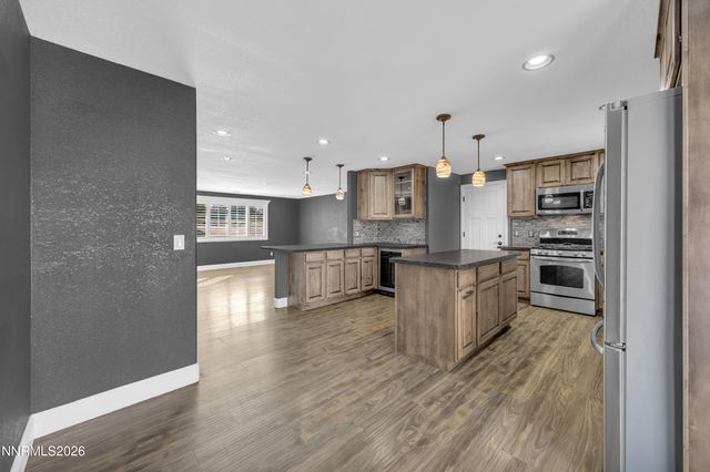 1564 Shirley Street, Minden, NV 89423