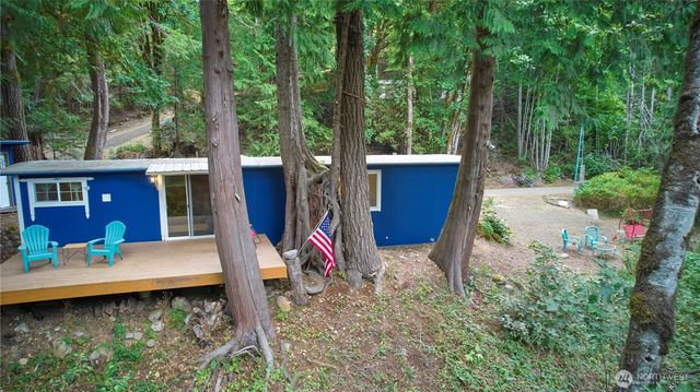 171 N Sylvester Lane, Lilliwaup, WA 98555