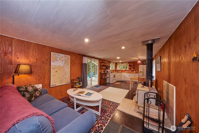 171 N Sylvester Lane, Lilliwaup, WA 98555