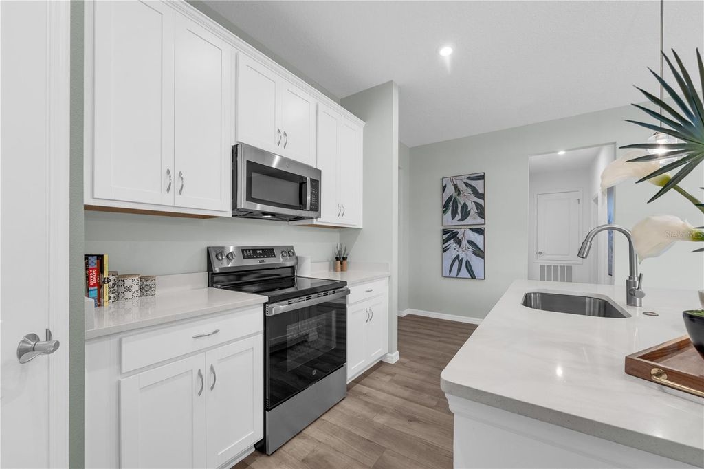 Image 9 of property listing at 3345 VIRIDIAN CIRCLE, West Melbourne, FL 32904