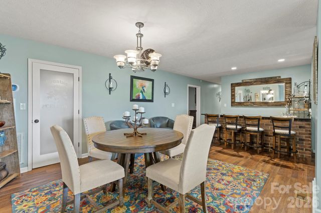 257 Dalhousie Court, Flat Rock, NC 28731