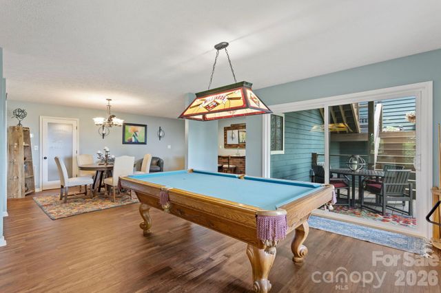 257 Dalhousie Court, Flat Rock, NC 28731
