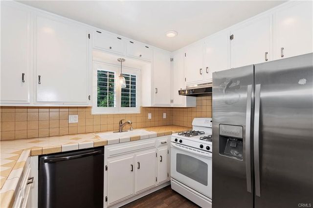 807 Virginia Court, Lake Arrowhead, CA 92352