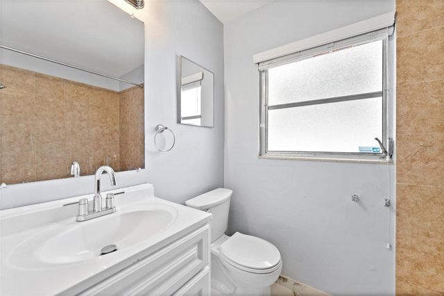 3230 51ST STREET N, St Petersburg, FL 33710