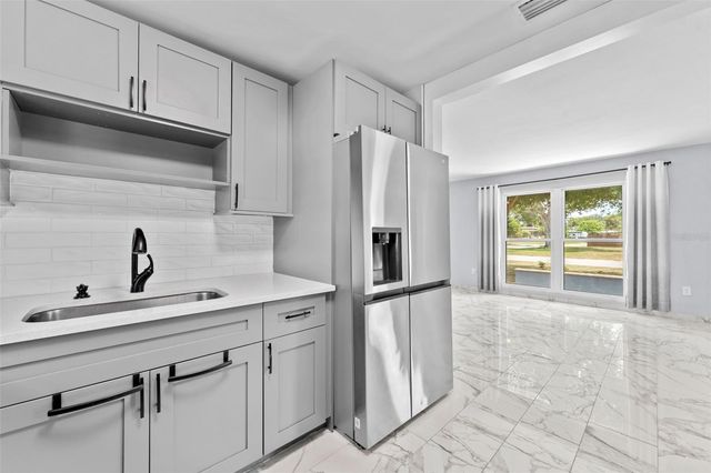 3230 51ST STREET N, St Petersburg, FL 33710