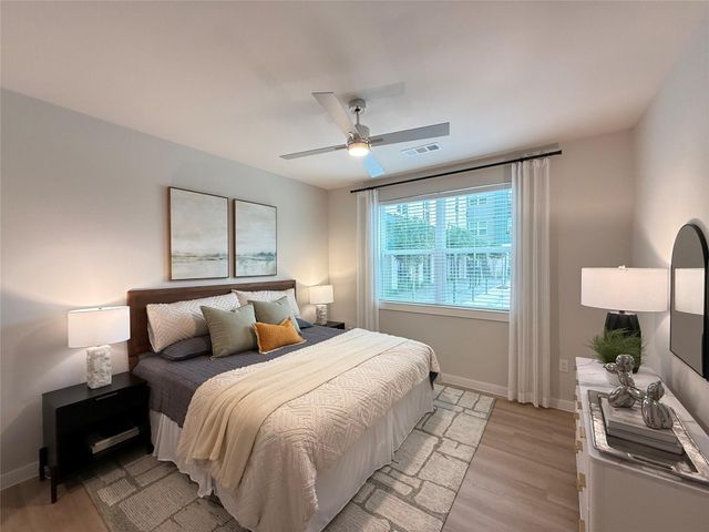 3409 Brinkman St B3.2205, Houston, TX 77018