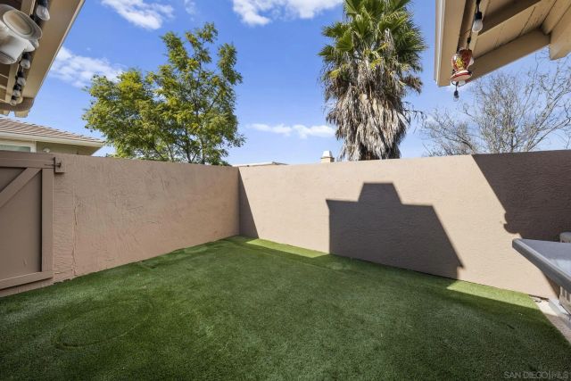 17476 Fairlie Rd, San Diego, CA 92128