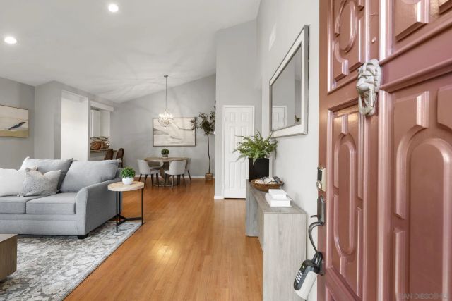 17476 Fairlie Rd, San Diego, CA 92128