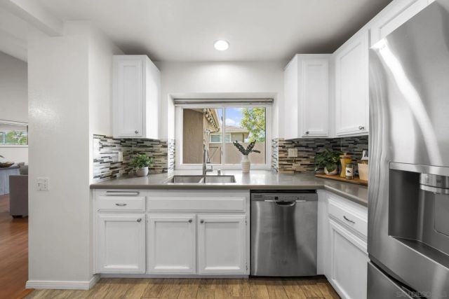 17476 Fairlie Rd, San Diego, CA 92128