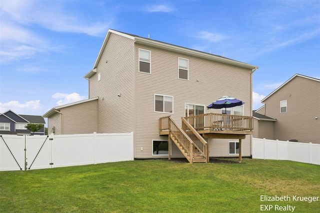 6673 Maria Drive, Hudsonville, MI 49426