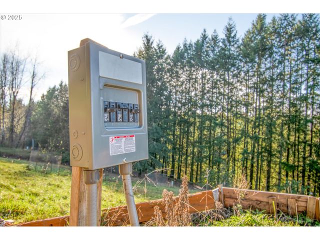 110 LENORA Ln, Kelso, WA 98626