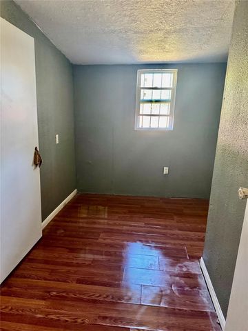 810 W North Street, Livingston, TX 77351