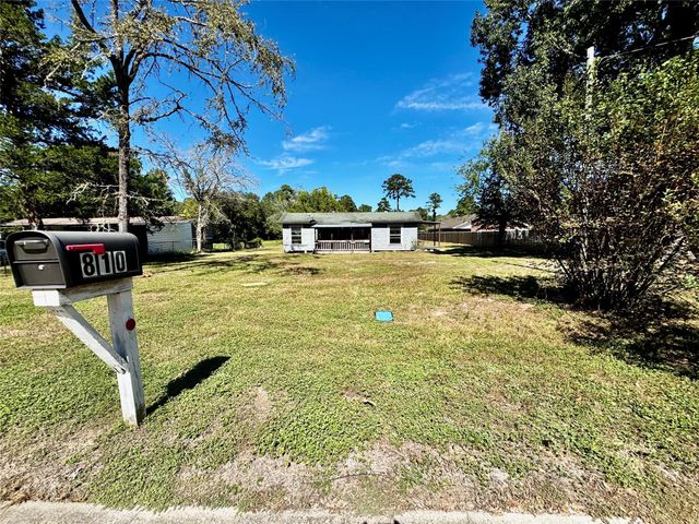 810 W North Street, Livingston, TX 77351