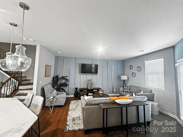 14013 Castle Nook Drive, Charlotte, NC 28273