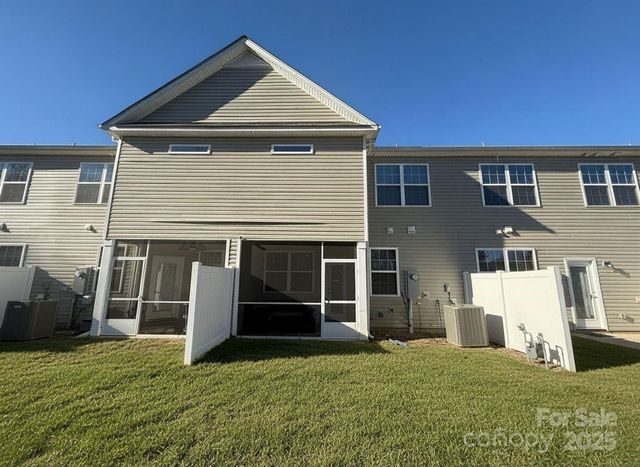 14013 Castle Nook Drive, Charlotte, NC 28273