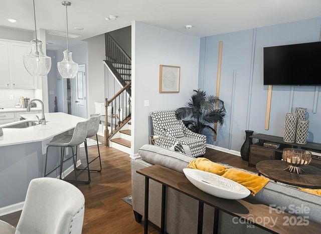 14013 Castle Nook Drive, Charlotte, NC 28273