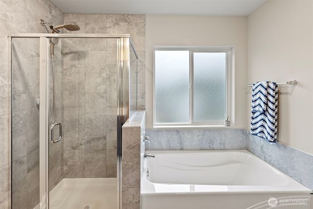 980 Thrush Court SE, Port Orchard, WA 98366