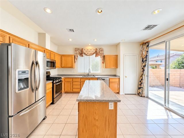 8443 Indigo Harbor Avenue, Las Vegas, NV 89117