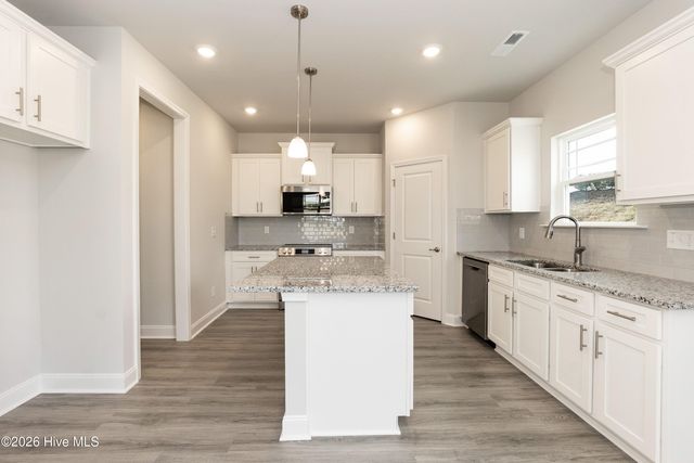 414 Whitetail Way, Tabor City, NC 28463