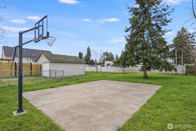 11112 9th Court S, Tacoma, WA 98444