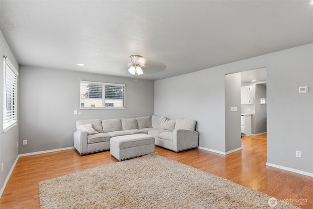 11112 9th Court S, Tacoma, WA 98444