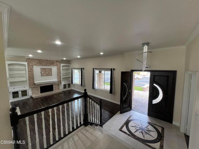 334 W Avenida De Las Flores, Thousand Oaks, CA 91360