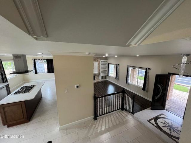 334 W Avenida De Las Flores, Thousand Oaks, CA 91360