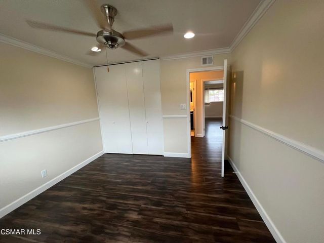 334 W Avenida De Las Flores, Thousand Oaks, CA 91360