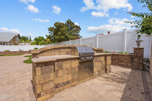 334 W Avenida De Las Flores, Thousand Oaks, CA 91360