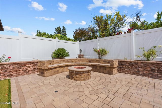 334 W Avenida De Las Flores, Thousand Oaks, CA 91360