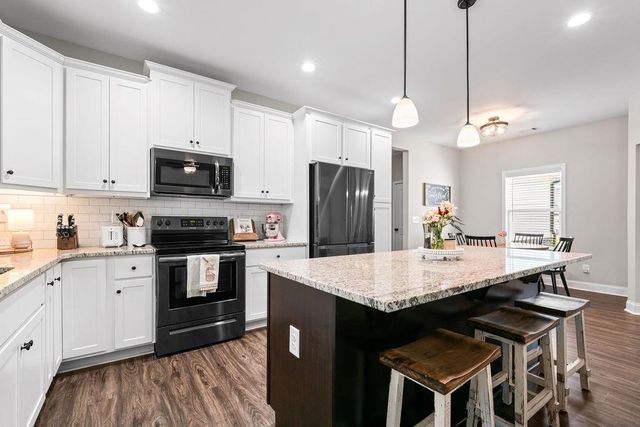 109 Whitley Xing, Rockmart, GA 30153