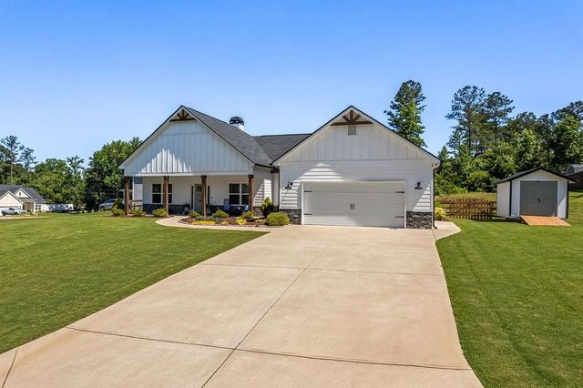 109 Whitley Xing, Rockmart, GA 30153