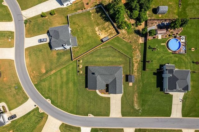 109 Whitley Xing, Rockmart, GA 30153