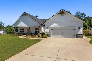 109 Whitley Xing, Rockmart, GA 30153