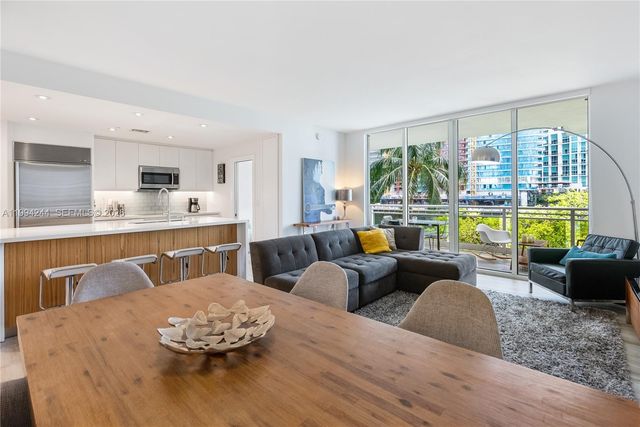 901 Brickell Key Blvd 305, Miami, FL 33131