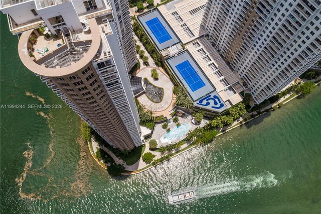 901 Brickell Key Blvd 305, Miami, FL 33131