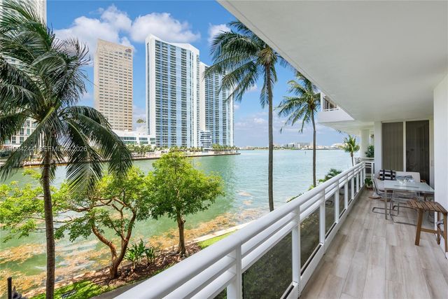 901 Brickell Key Blvd 305, Miami, FL 33131
