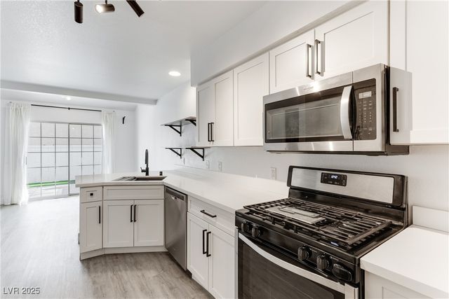 2819 Briar Knoll Drive, Henderson, NV 89074