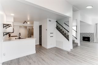 2819 Briar Knoll Drive, Henderson, NV 89074