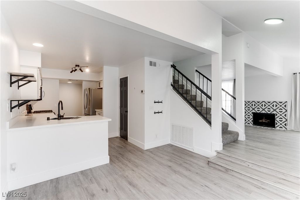 2819 Briar Knoll Drive, Henderson, NV 89074