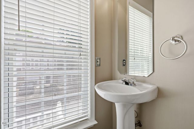 5408 Bayside Court, Raleigh, NC 27613