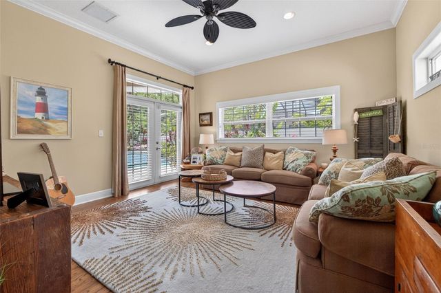445 PARK AVENUE, Belleair, FL 33756